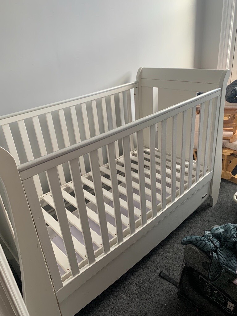 brianne cot bed